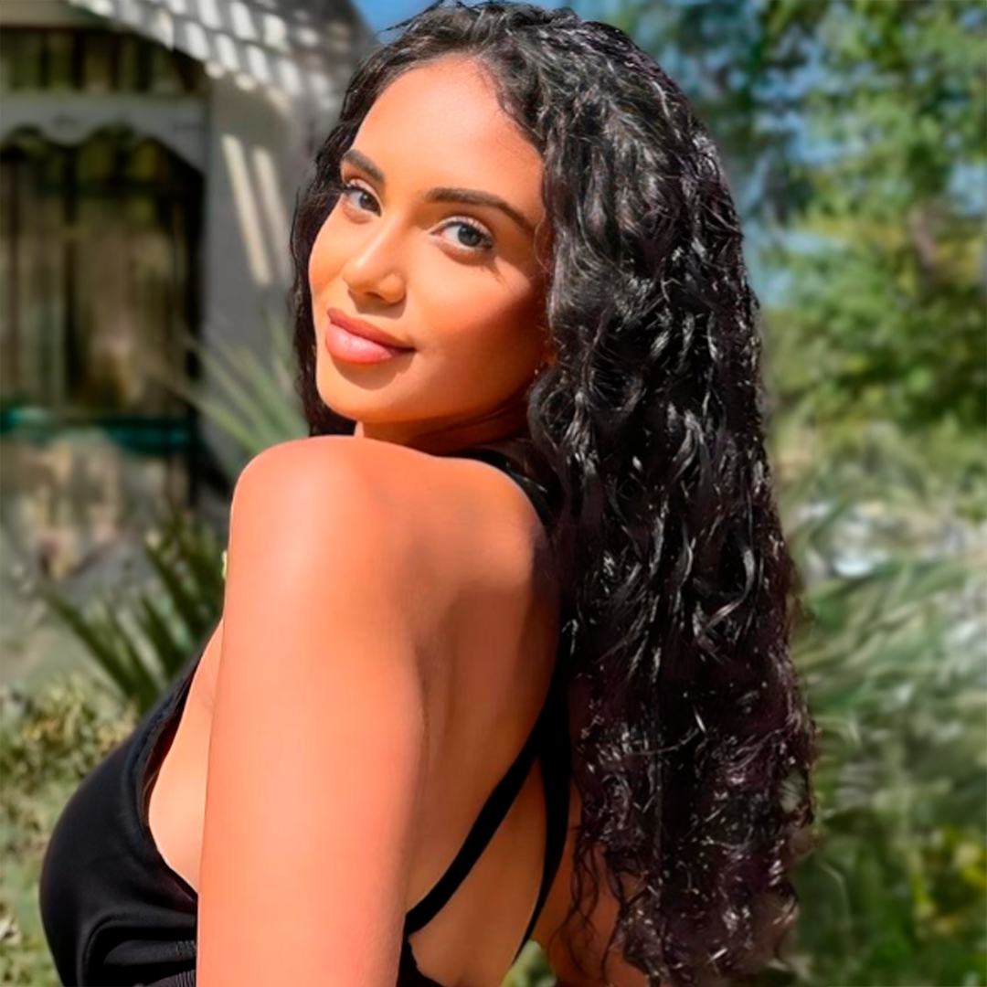 22” Deep Wave Clip-In Hair Extensions – Jet Black (6-Piece Set)