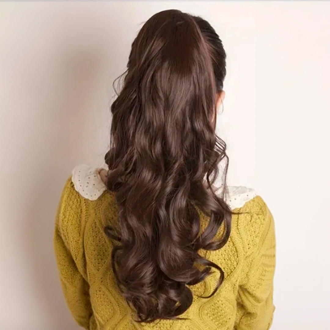 24" Multicolor Wavy Ponytail – Claw Clip Style