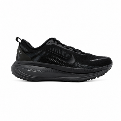 Air Zoom Vomero 18 Triple Black