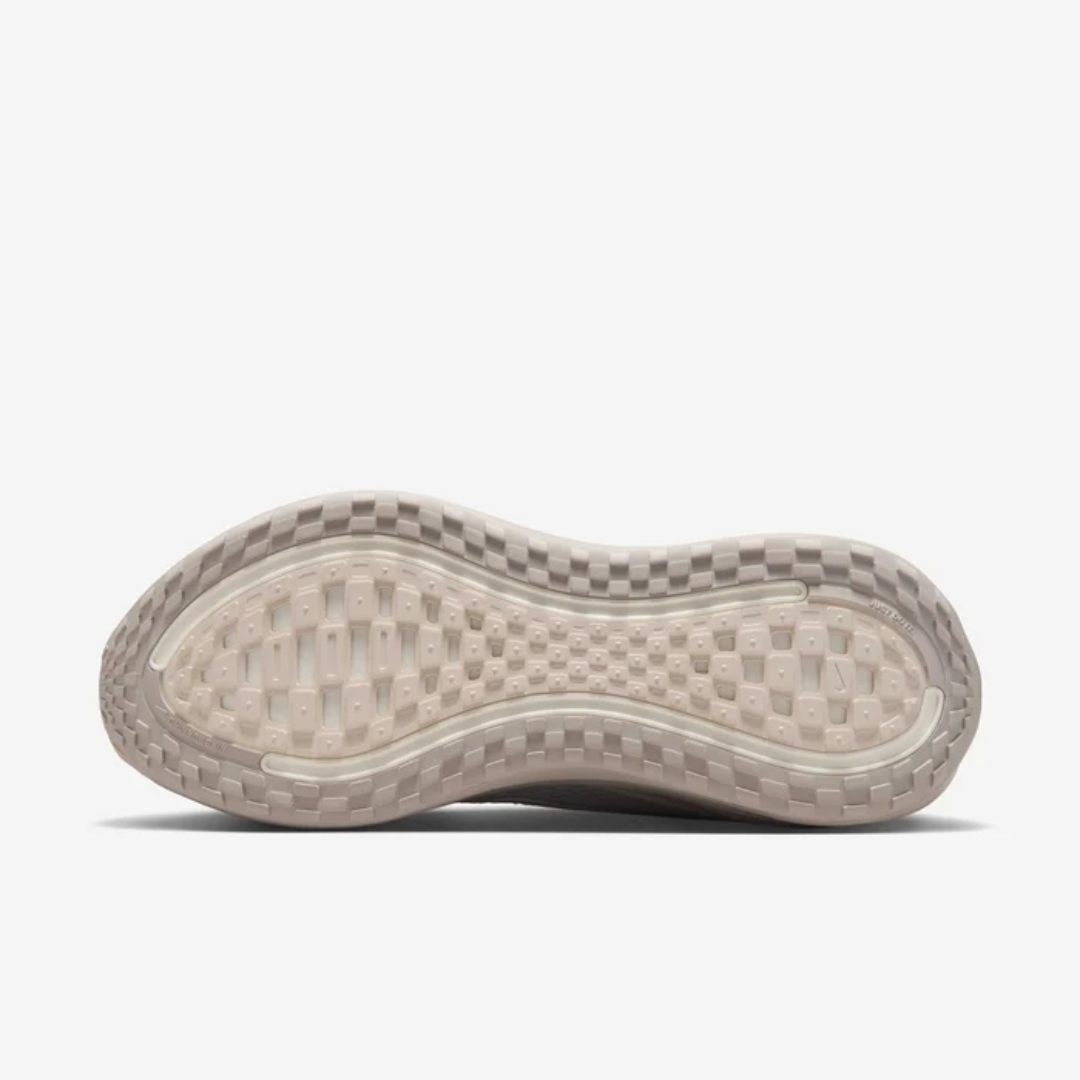 Air Zoom Vomero Plus Light Bone
