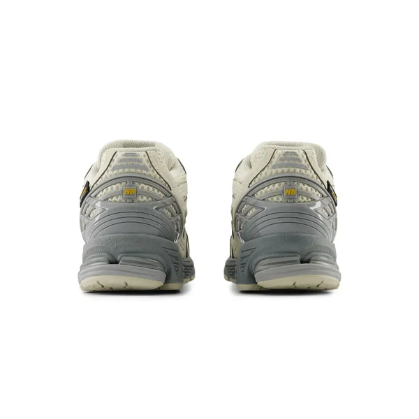 1906R "Cordura Pack Cream"