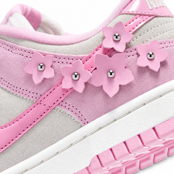 Dunk Low SE "Florette Pink"