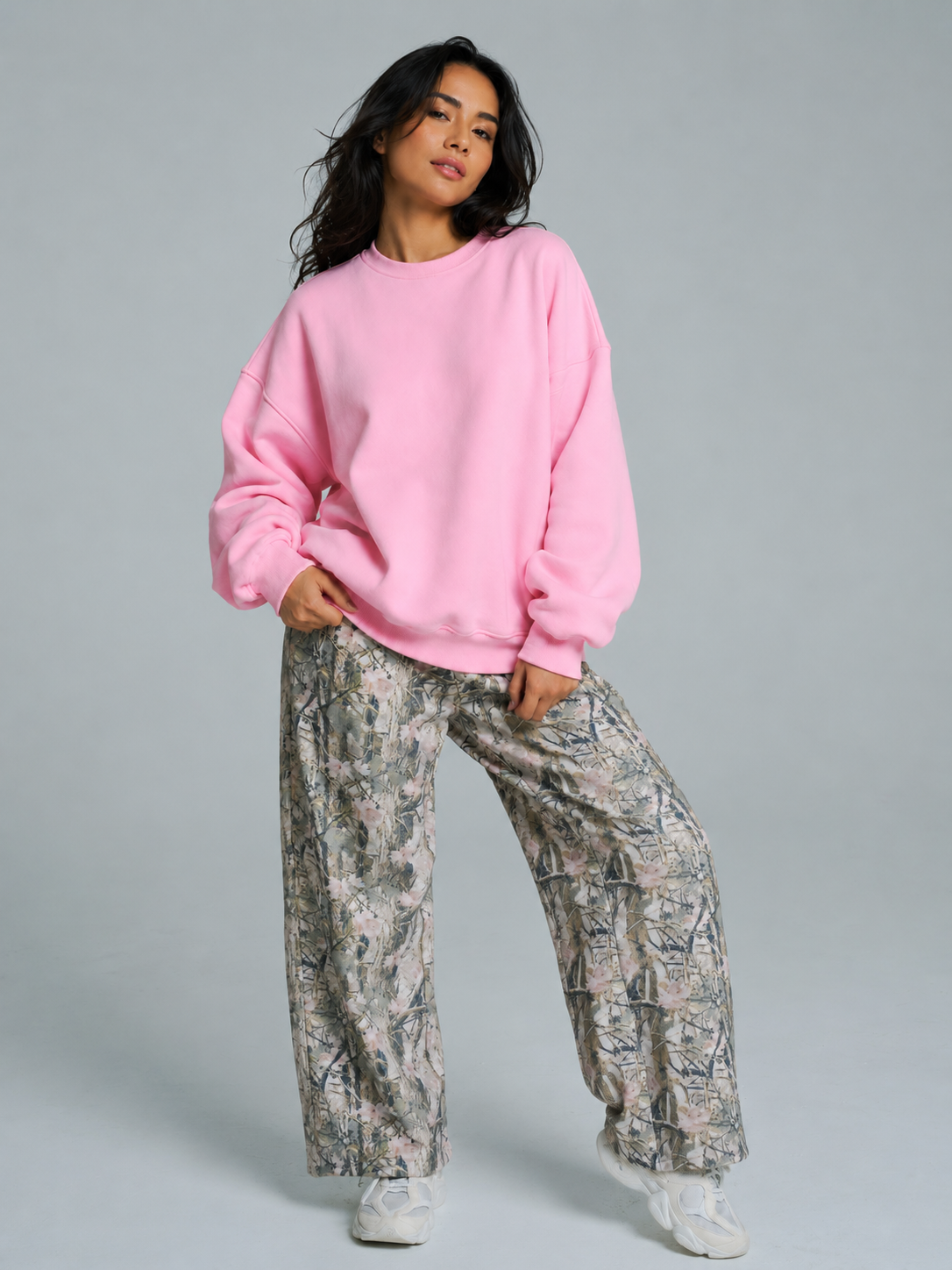 Plush Fleece Crew Pullover - Plastic Pink