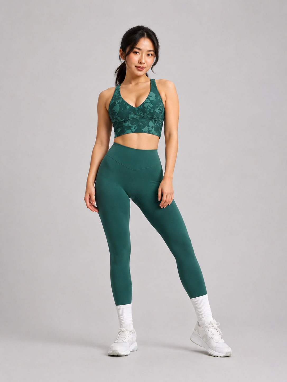 Alpha Sports Bra - Ivy Dahlia