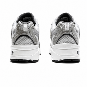530 "Grey Matter Silver Metallic"