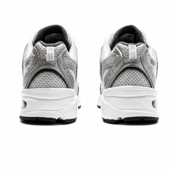 530 "Grey Matter Silver Metallic"