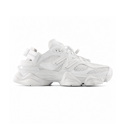 9060 Summer White