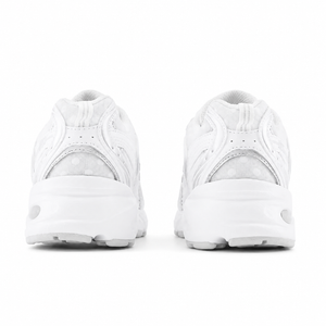 530 "White Silver Metalic"