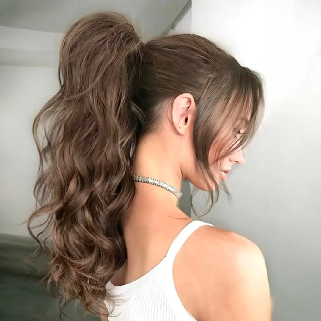24" Multicolor Wavy Ponytail – Claw Clip Style